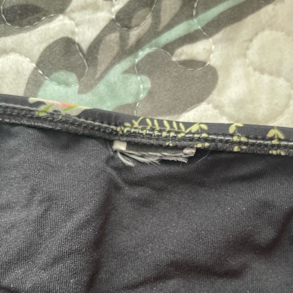 Bikini size 6 - Picture 4 of 5